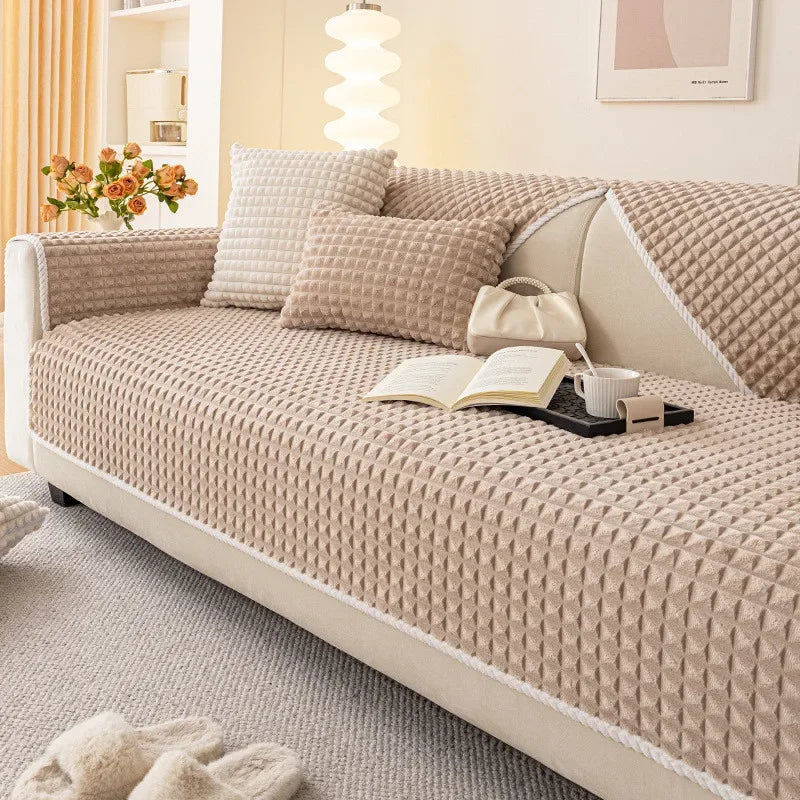 CreamGuard – Plush Non-Slip Sofa Cover