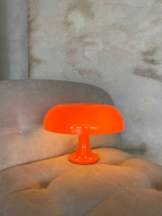 RetroVibe Mushroom Lamp