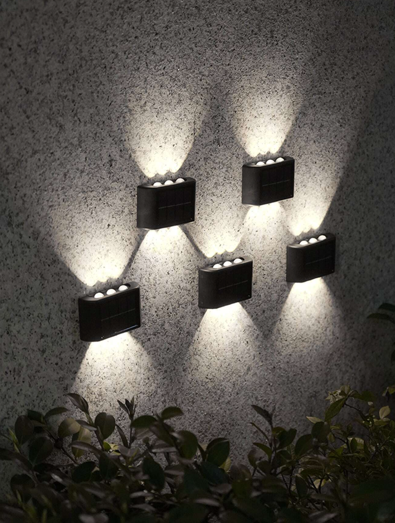 EcoSolar Wall Light