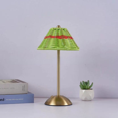 Rattana – Rechargeable Desk Lamp