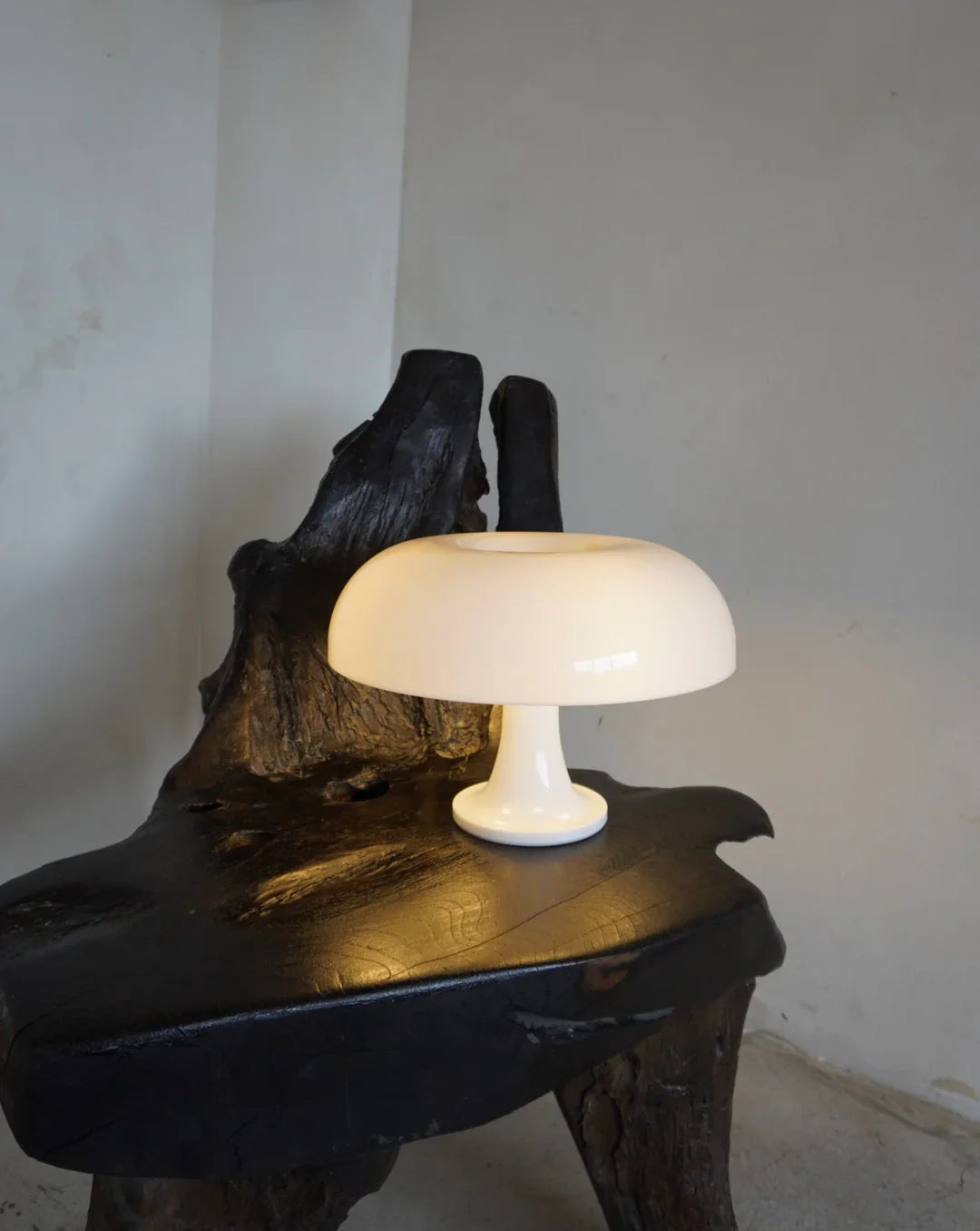 RetroVibe Mushroom Lamp